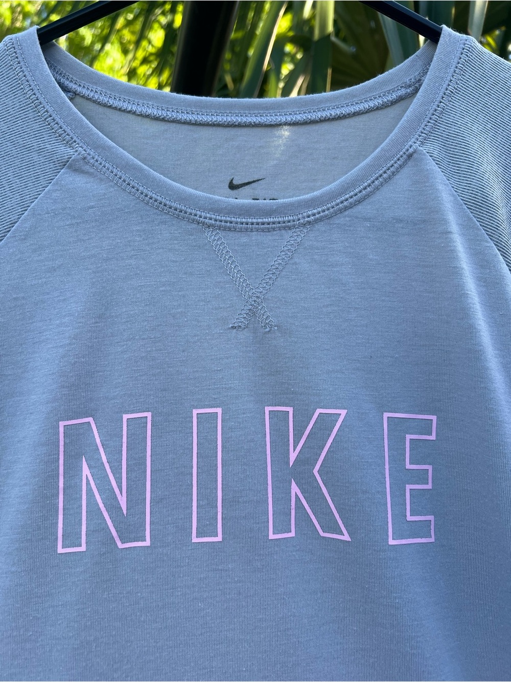 Nike Girls Youth XL Gray Pink Athletic Tee Dri-FIT Short Sleeve Shirt